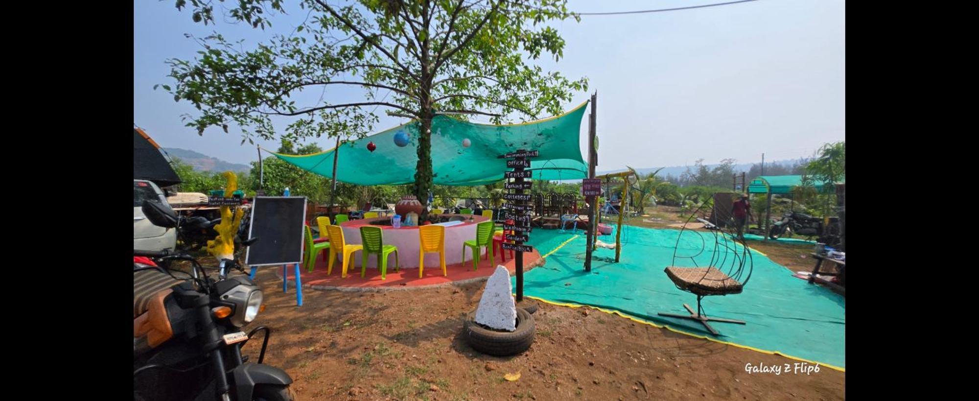 Sea Touch Beach Resort Harihareshwar Exterior foto